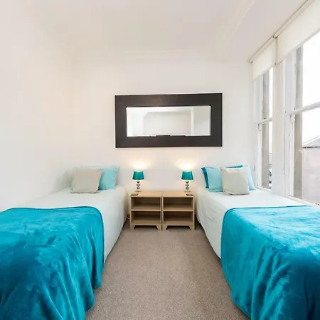 Large City Centre Apartment Perth Exterior photo