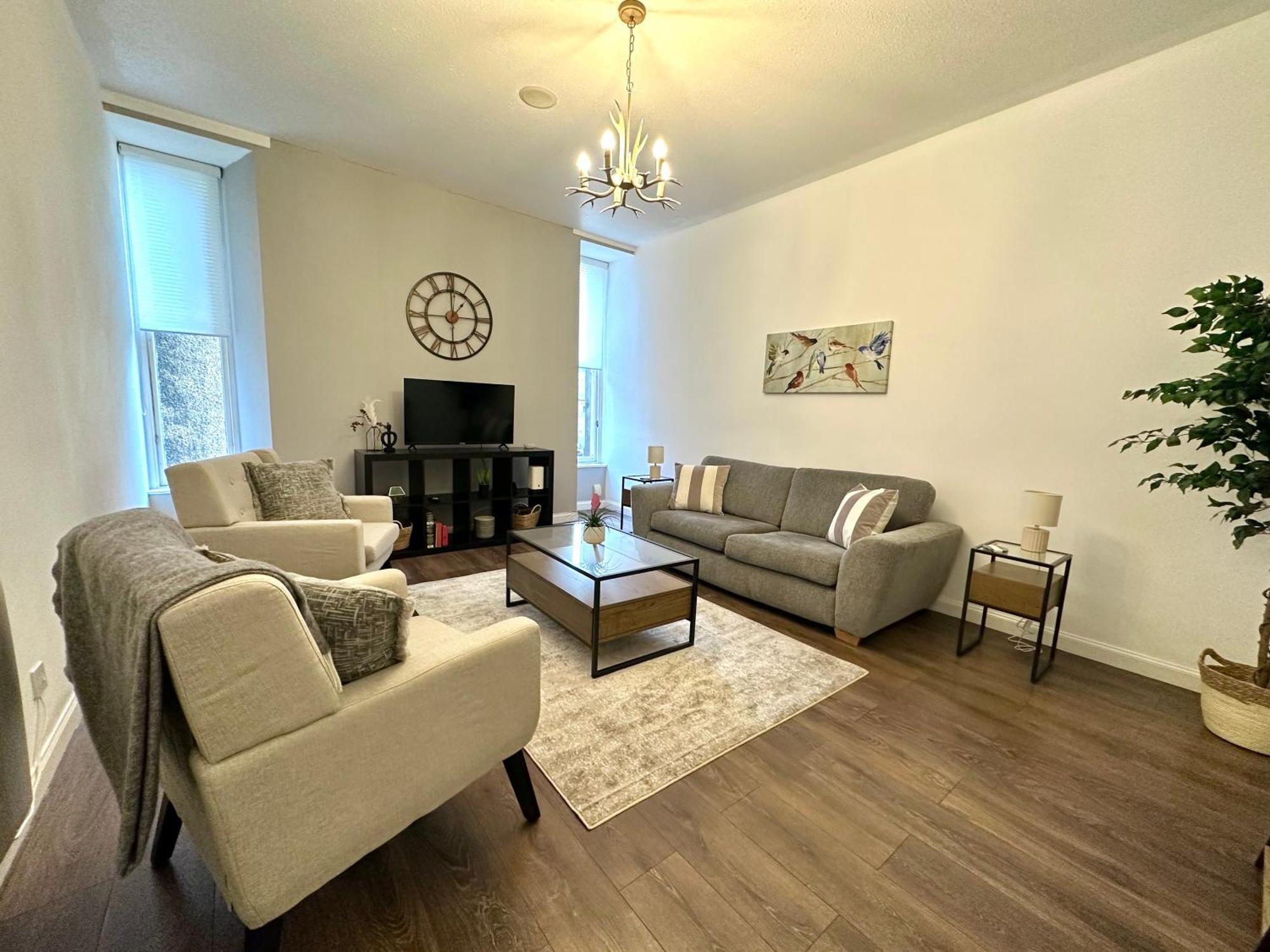 Large Centre Apartment Perth